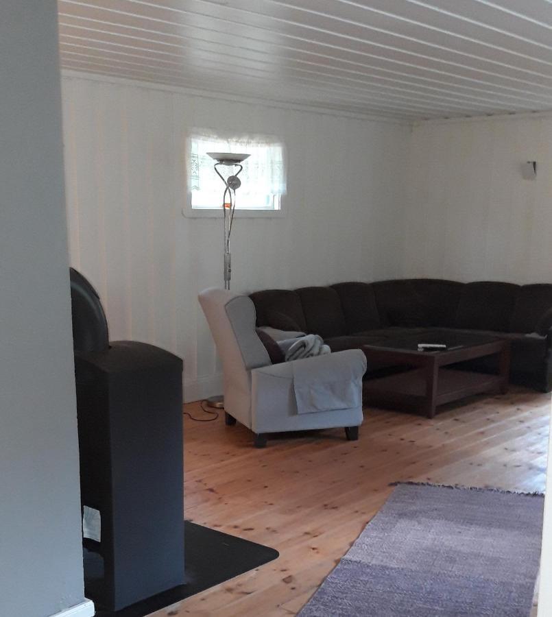 Granheim Hytte Med 2 Soverom Birkeland Esterno foto